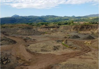 Carrière de Châteaugay, Puy de dôme. Une inspection inopinée POINTE une non-conformité.
